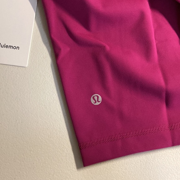 🔥 Lululemon Wunder Train Shorts 8” Magenta Purple 4 or 6 - Picture 4 of 9